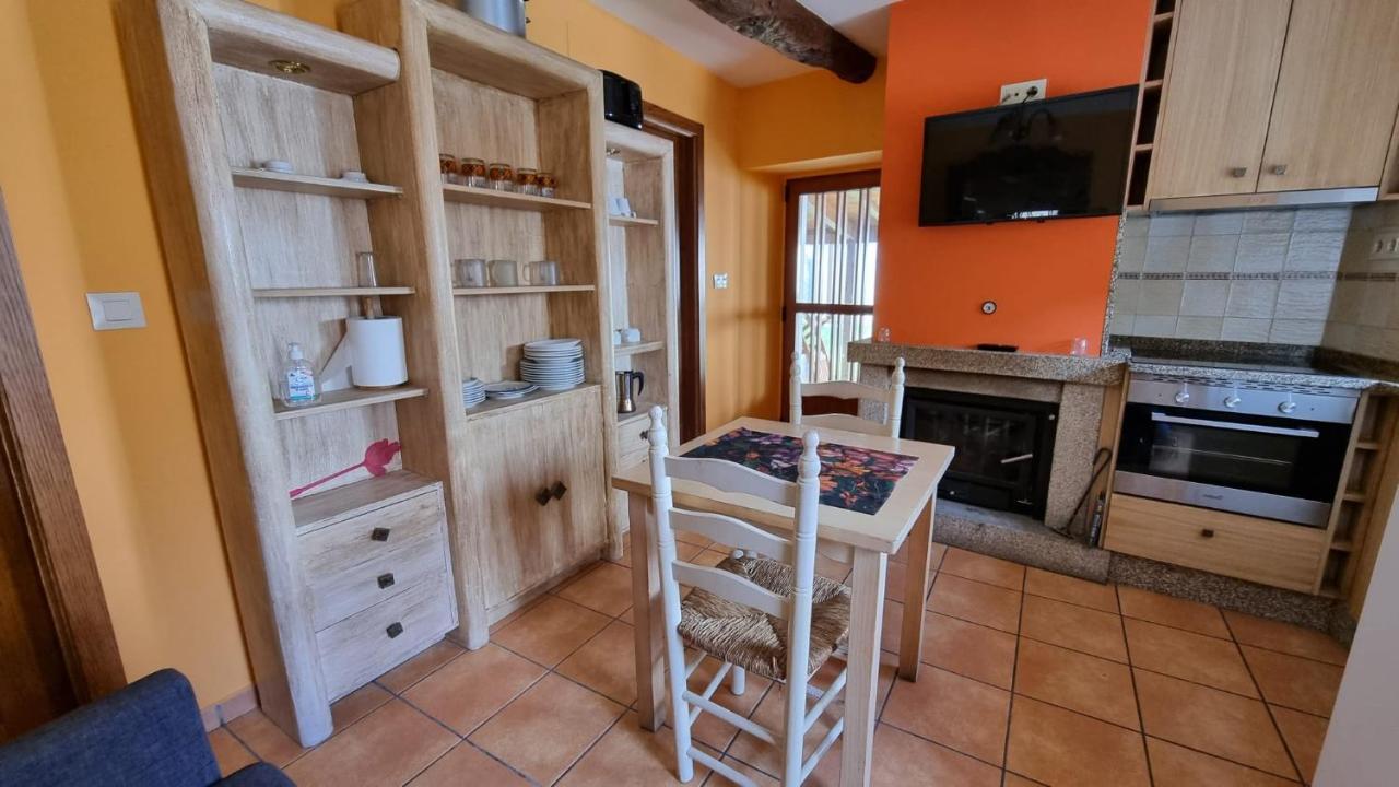 Villa Casa jardin Mariana à Lubián Extérieur photo